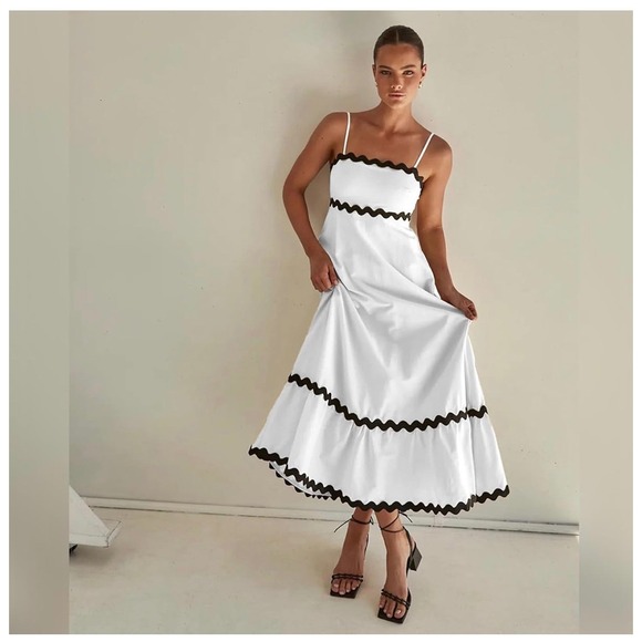 NWT White Linen Maxi Dress Black Ric Rac Trim Smocked Back Size L - Picture 1 of 8